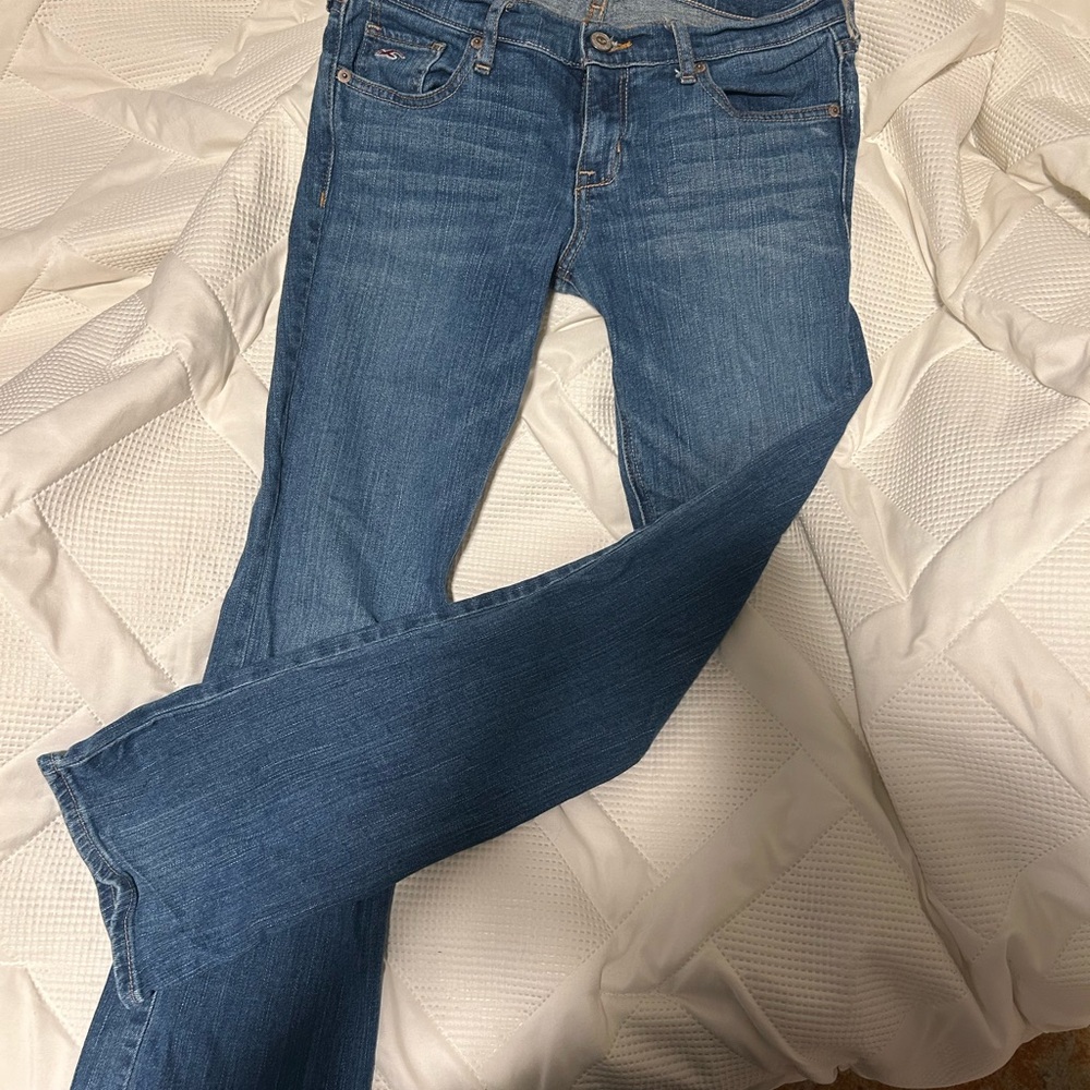 Hollister Blue Straight Leg Jeans with Classic Indigo Wash